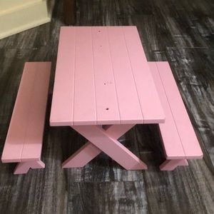 American Girl 2009 Girl of the Year Picnic Table